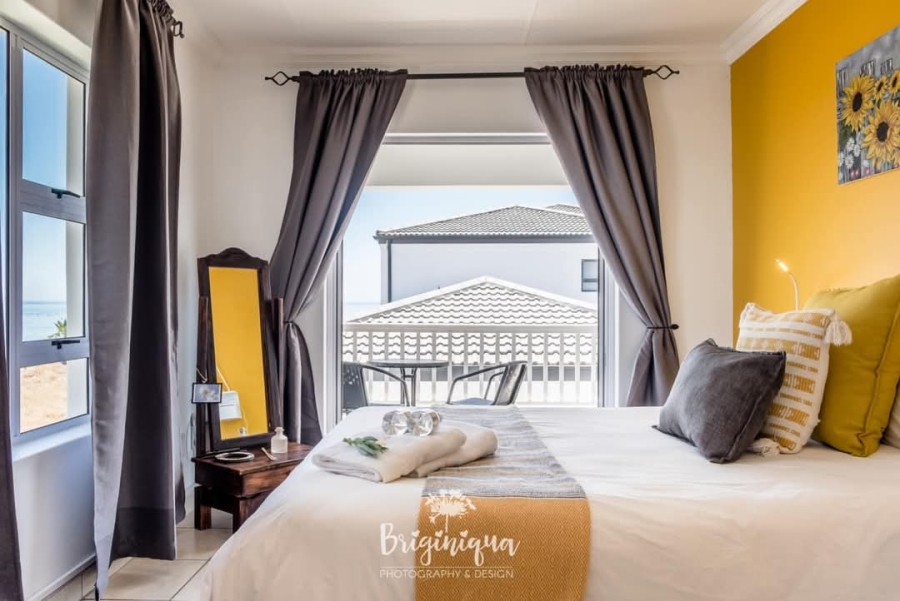 3 Bedroom Property for Sale in Sandy Point Beach Estate Western Cape